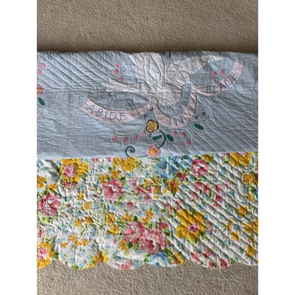 Handmade Machine Sewn Quilt Top Patchwork Scalloped Reversible 91” L x 78” W - Picture 5 of 14